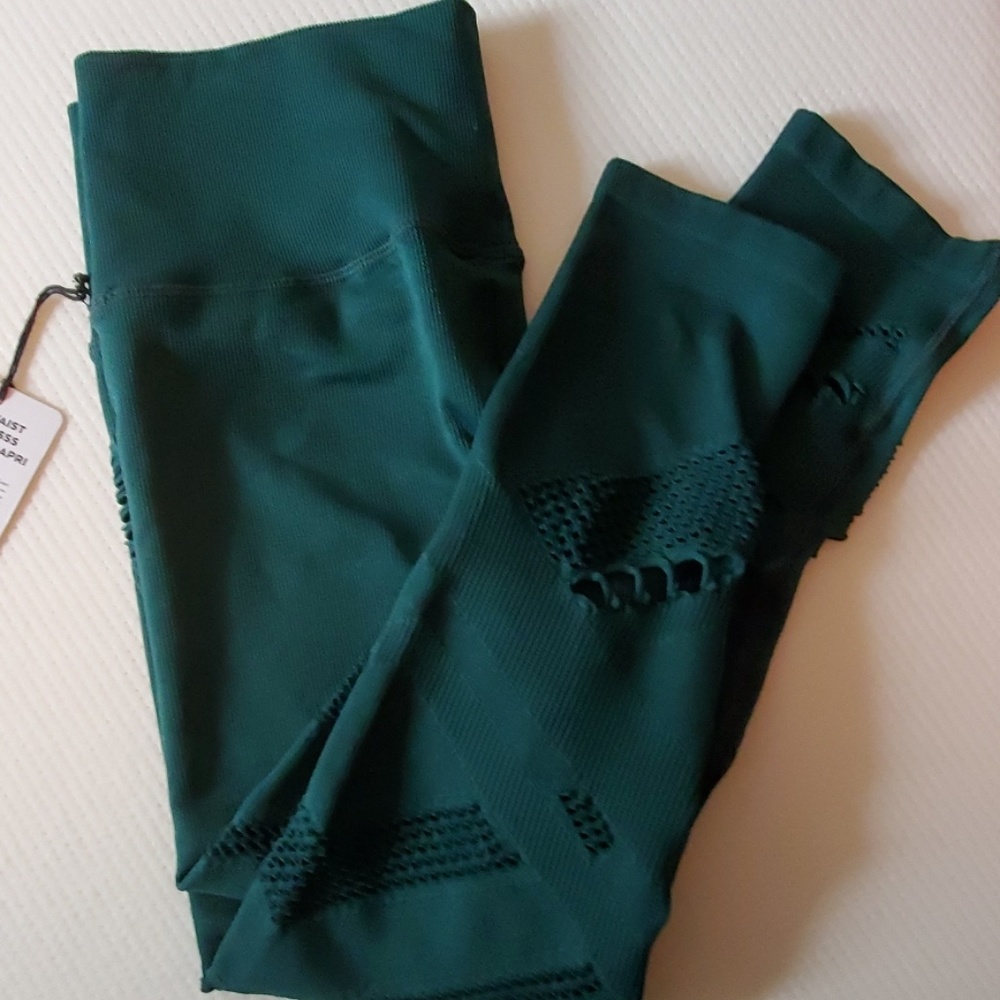 Alo yoga high waist capri